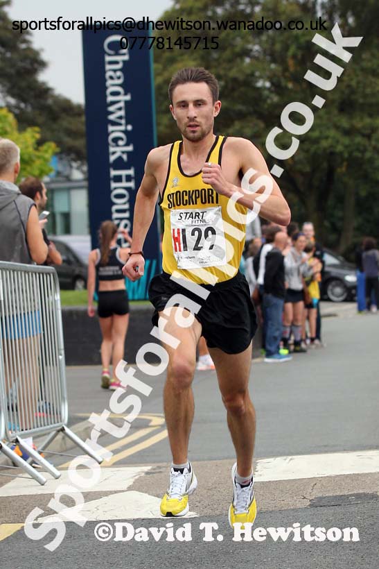 Senior mens Northern 6 Stage Road Relay, Warrington. Photo: David T. Hewitson/Sports for All Pics